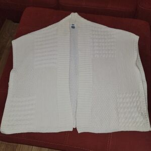 Old Navy Cream Knit Cardigan